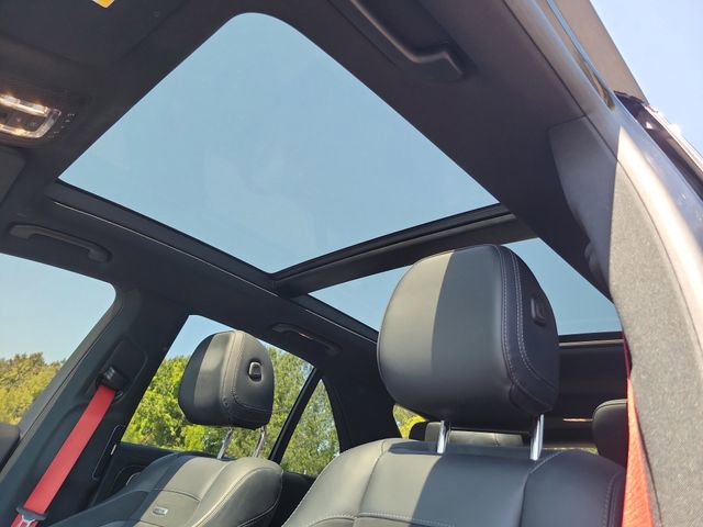 Used 2021 Mercedes-Benz GLE 53 AMG 4MATIC w/ 3rd Row Seat Package image 15