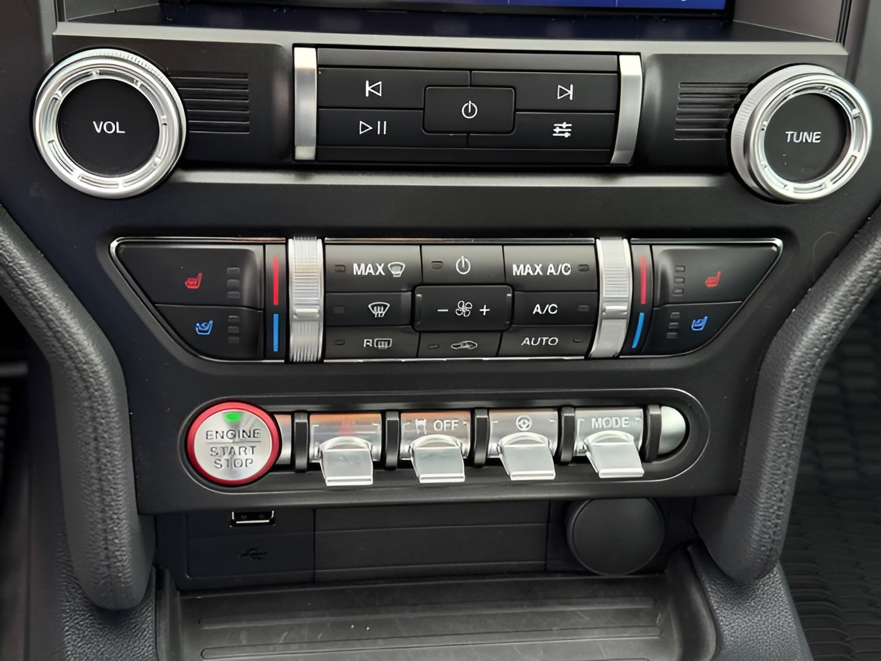Used 2023 Ford Mustang Premium RWD image 22