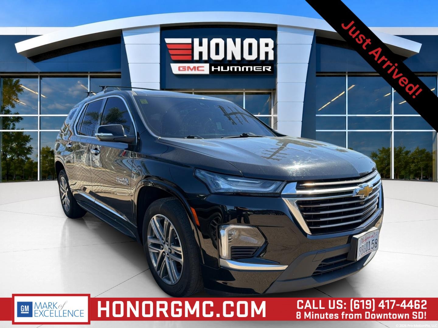 Used 2022 Chevrolet Traverse High Country w/ LPO, 'HIT The Road' Package