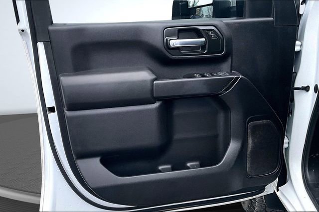 Used 2023 Chevrolet Silverado 2500 Custom w/ Custom Value Package image 21