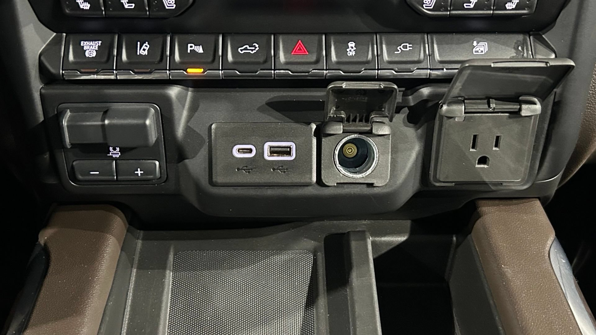 Used 2020 GMC Sierra 3500 Denali w/ Denali Ultimate Package AWD/4WD image 94
