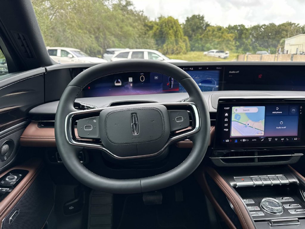 New 2026 Lincoln Nautilus Reserve AWD/4WD image 17