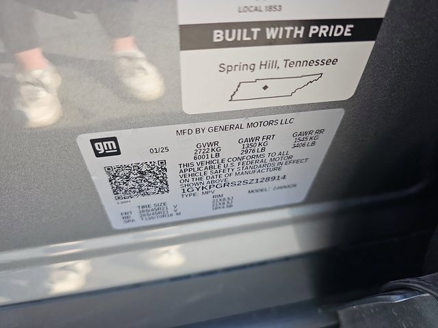 Used 2025 Cadillac XT6 Sport w/ LPO, Floor Liner Package image 40