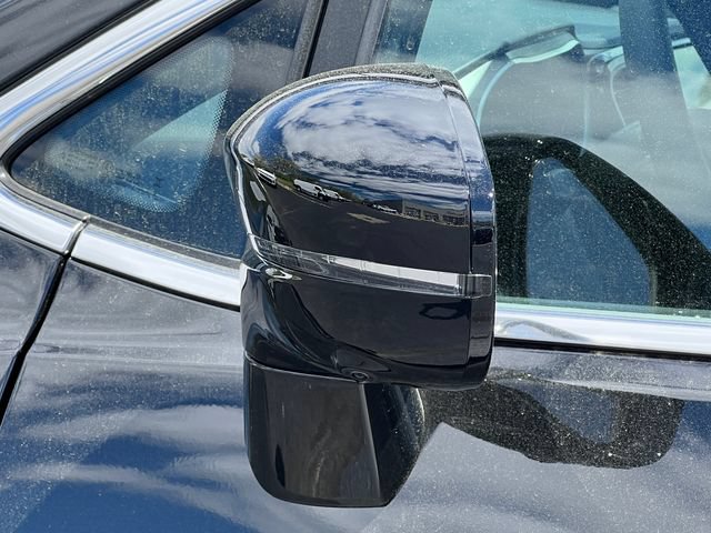 New 2027 Chrysler Pacifica Limited FWD image 41