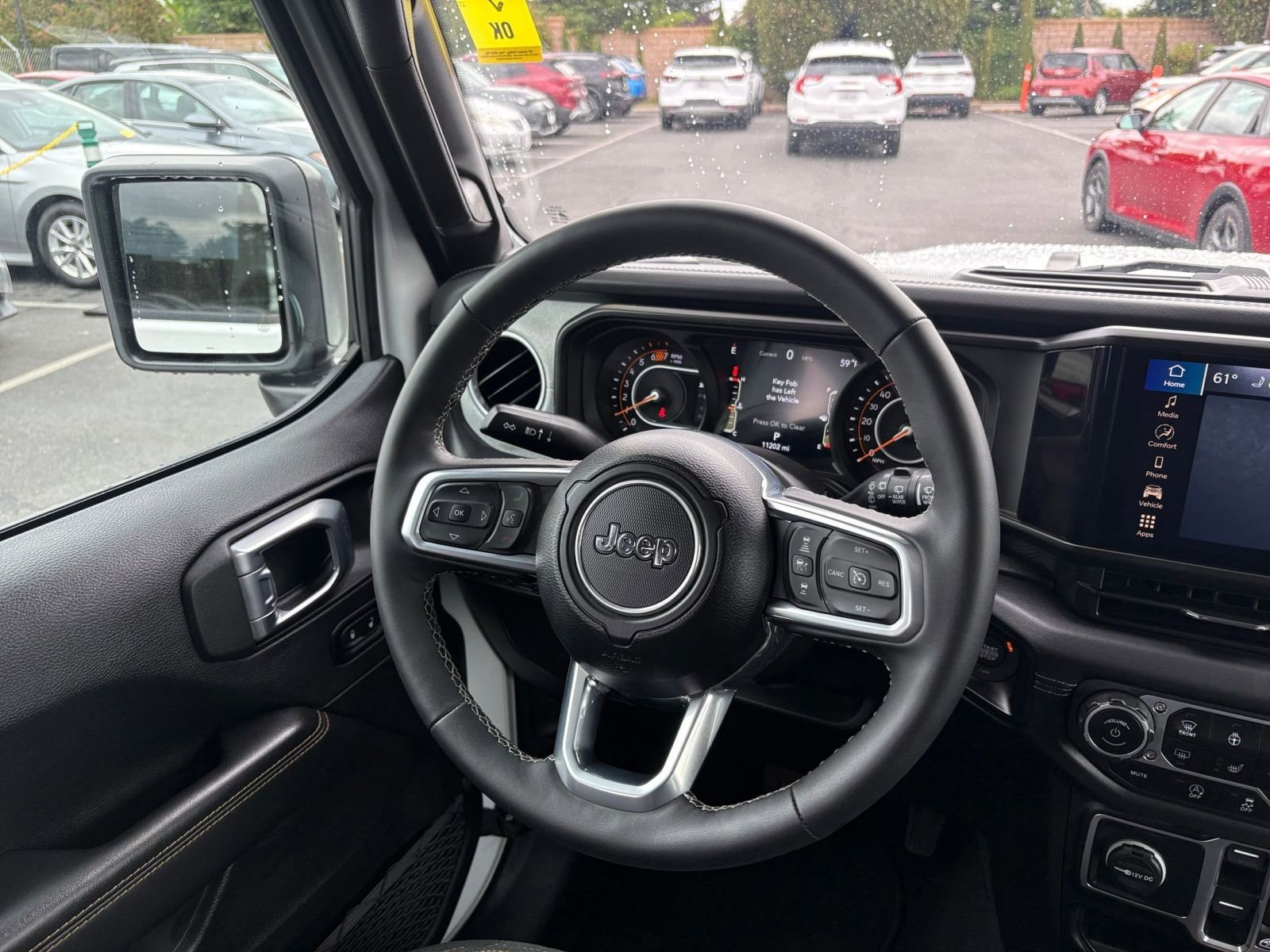 Used 2025 Jeep Wrangler Unlimited Sahara AWD/4WD image 34