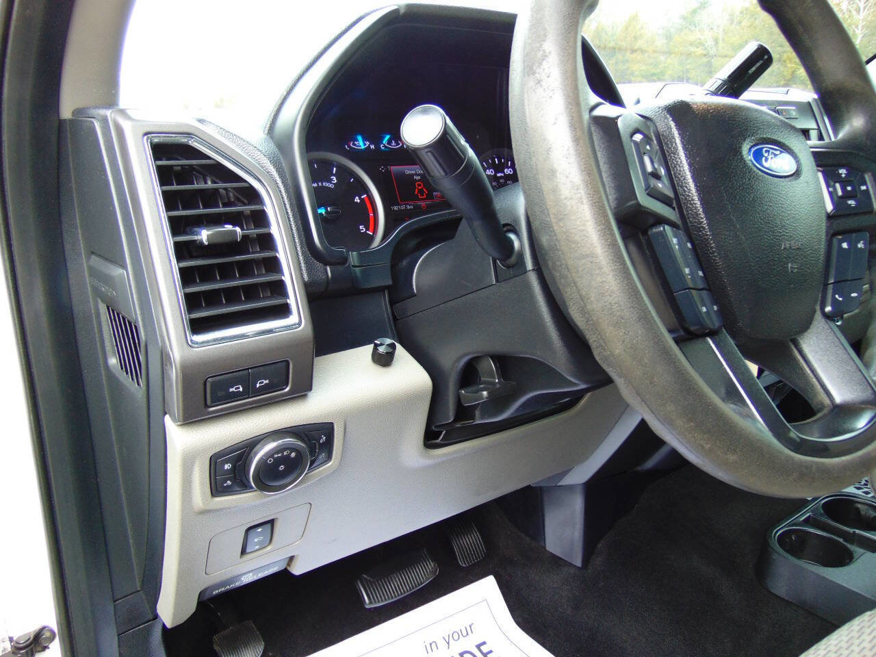 Used 2017 Ford F250 XLT w/ XLT Premium Package image 18