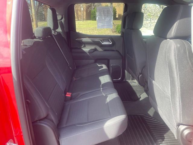 Used 2025 Chevrolet Silverado 1500 LT image 34