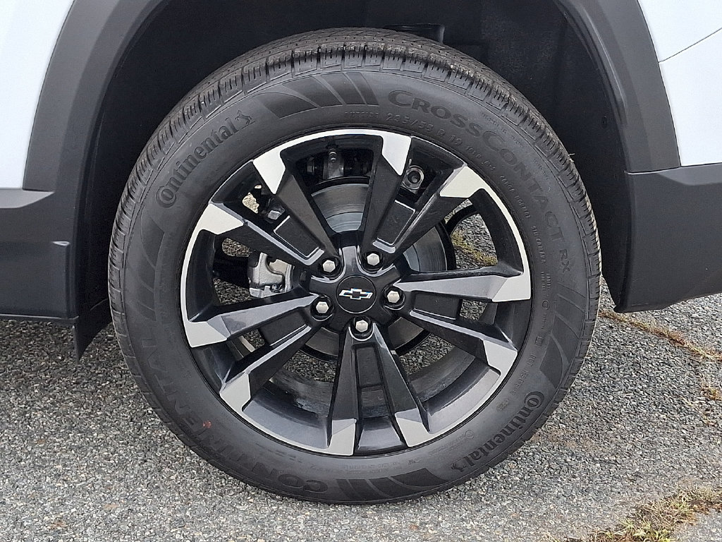 New 2027 Chevrolet Equinox RS w/ Safety and Technology Package AWD/4WD image 5