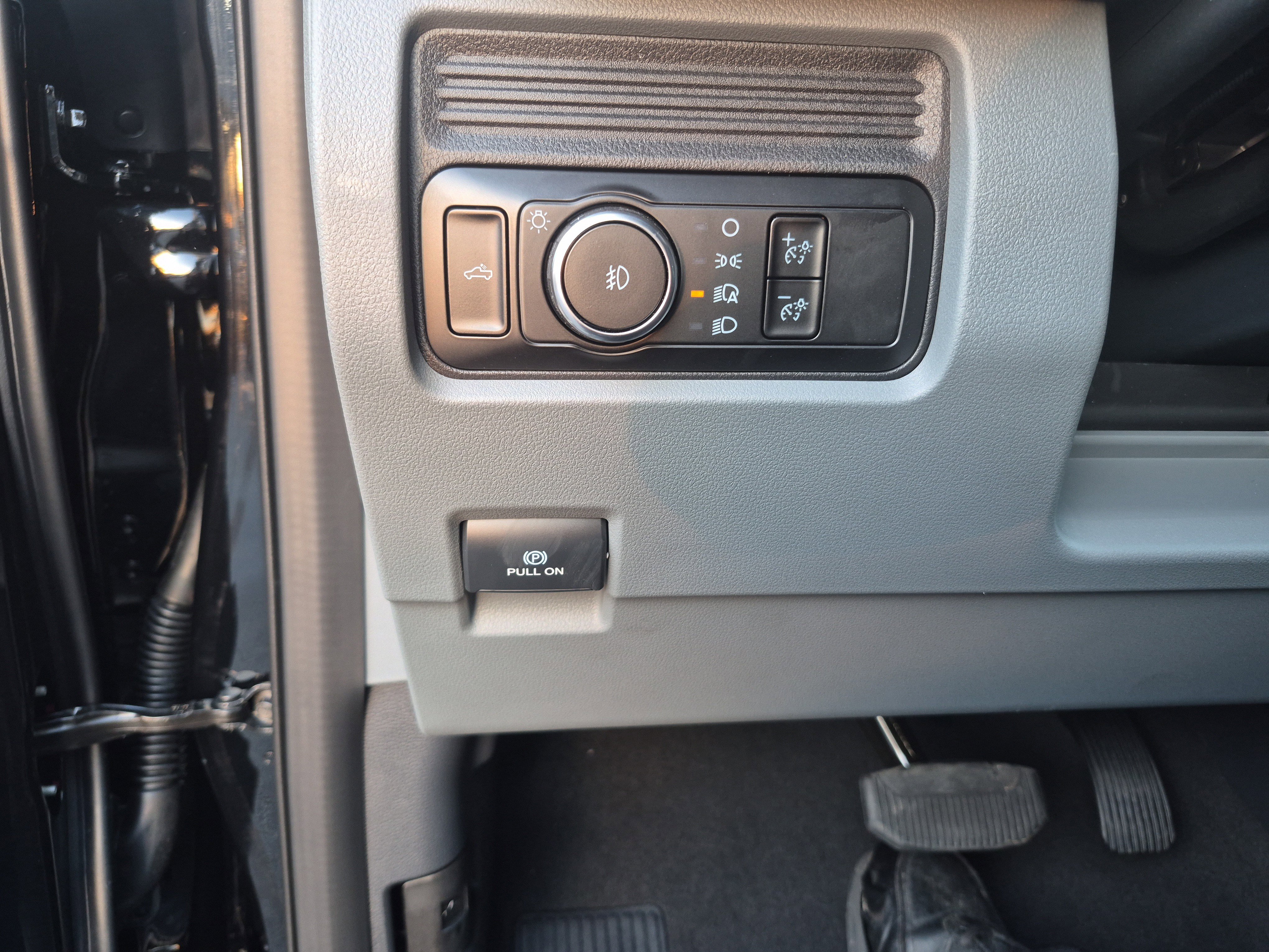 New 2026 Ford F250 XL w/ STX Appearance Package image 22