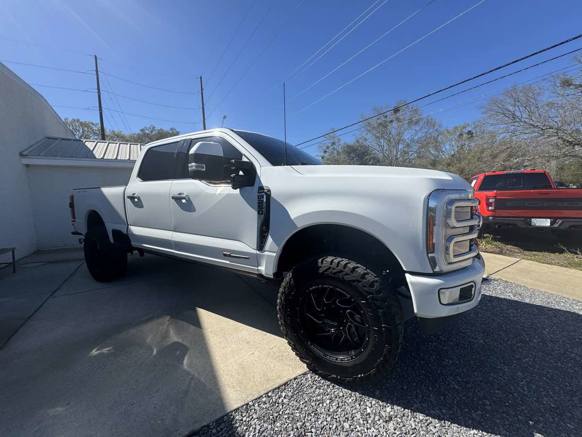 Used 2023 Ford F250 Limited w/ FX4 Off-Road Package image 42