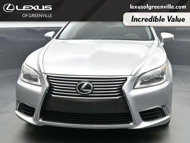 Used 2013 Lexus LS 460 w/ Comfort Pkg RWD image 3