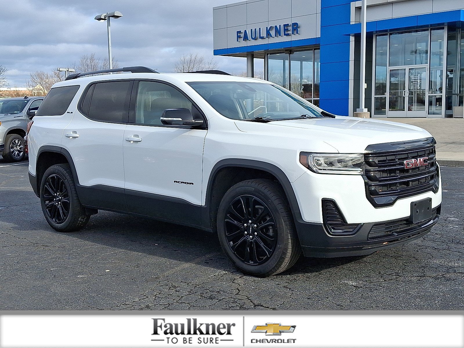 Certified 2023 GMC Acadia SLE w/ Driver Convenience Package