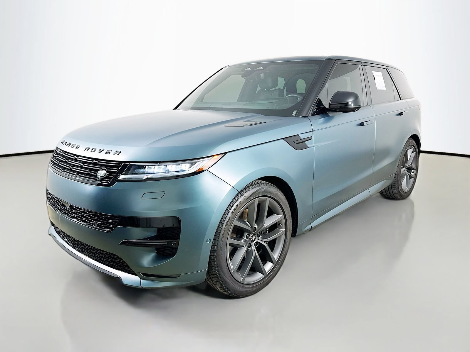 Used 2024 Land Rover Range Rover Sport Dynamic SE