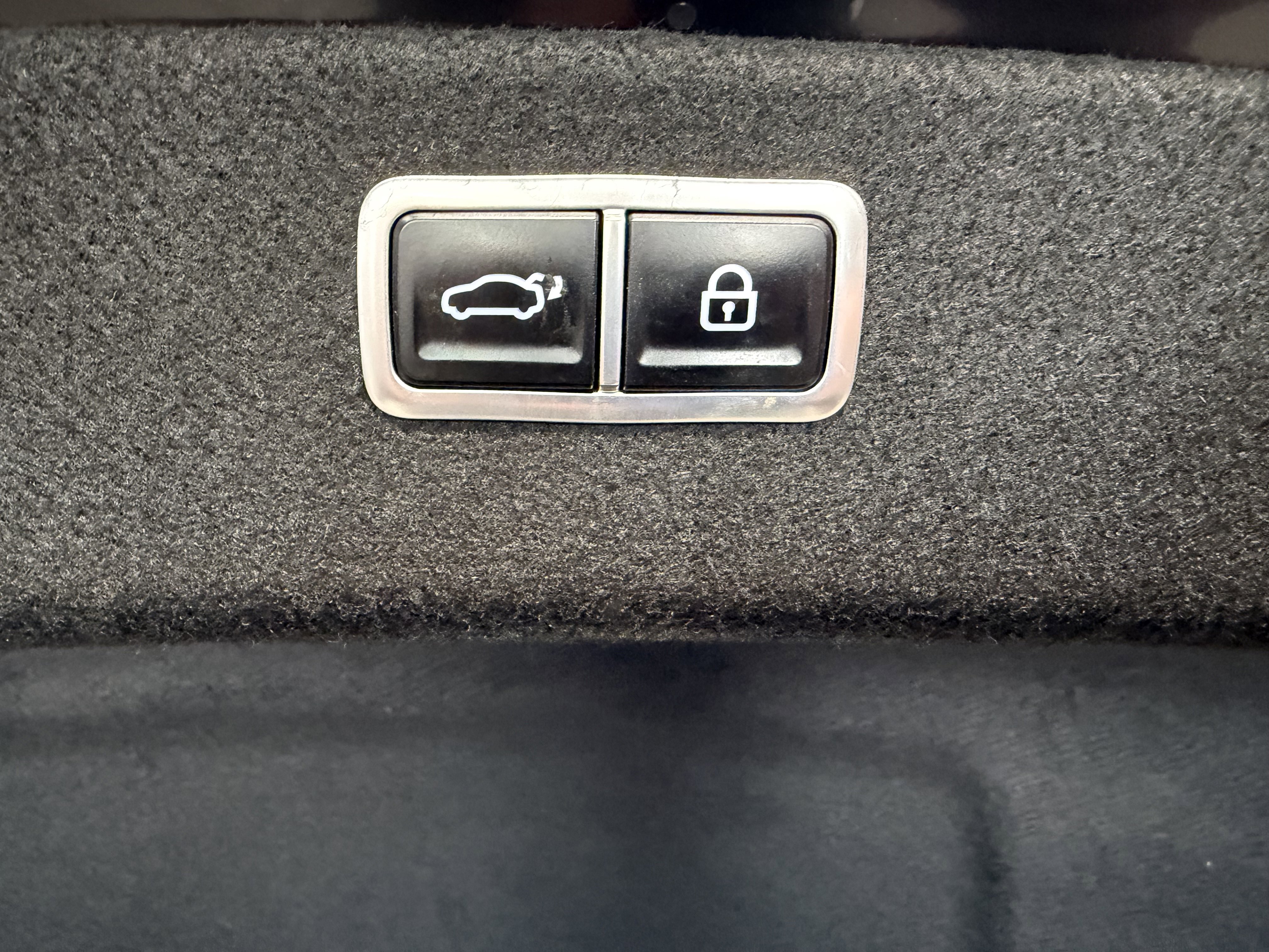 Used 2021 Genesis G80 2.5T w/ Prestige Package image 30