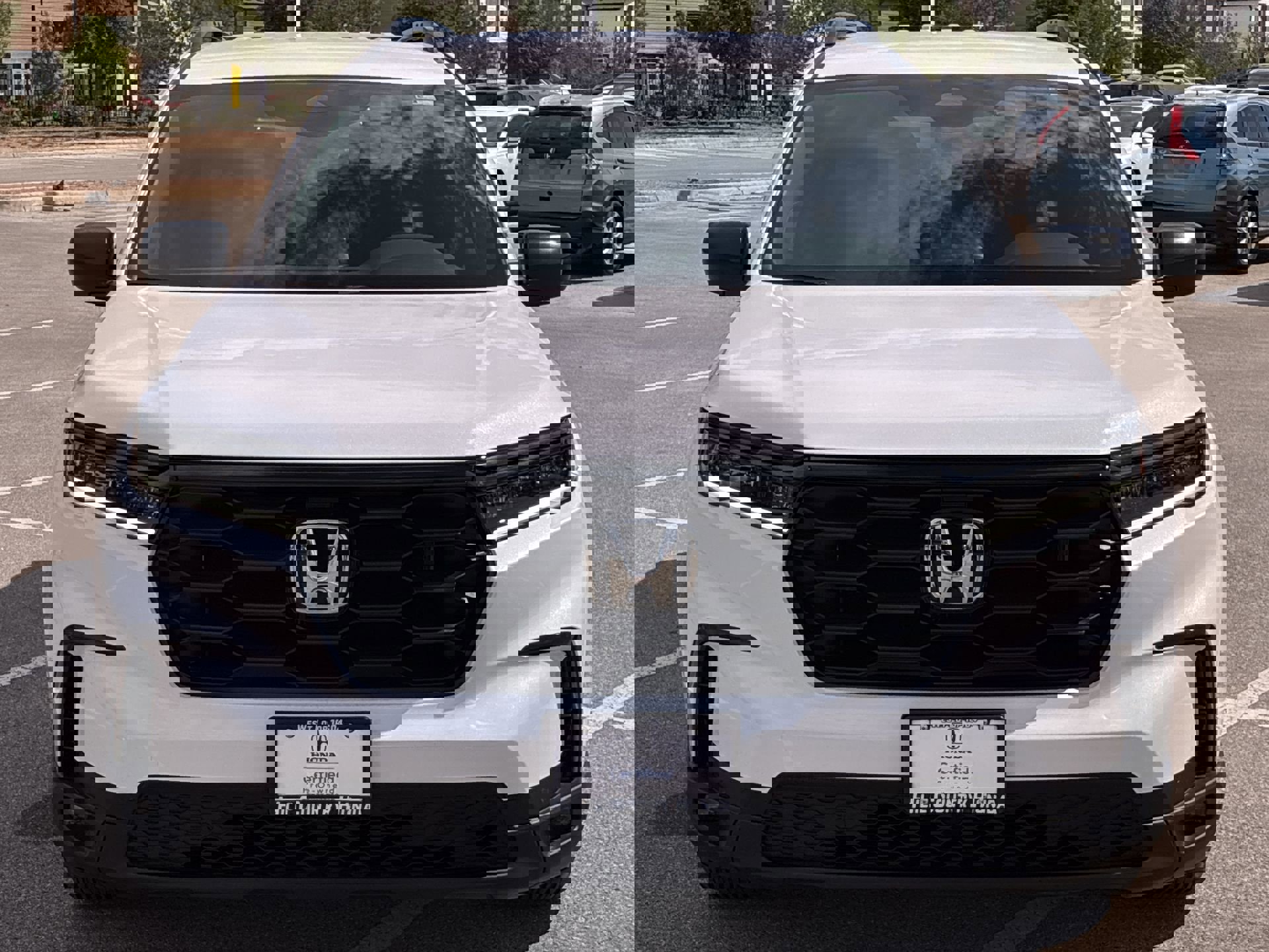 Certified 2025 Honda Pilot Sport image 9