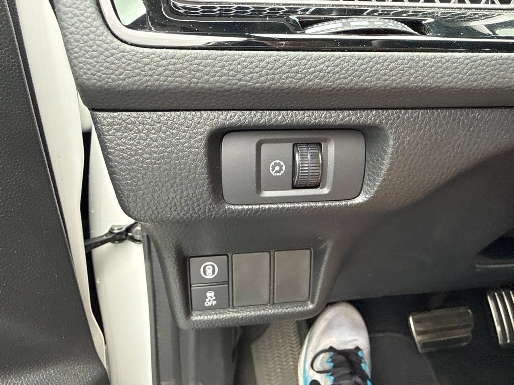 Used 2023 Honda Civic Sport image 17