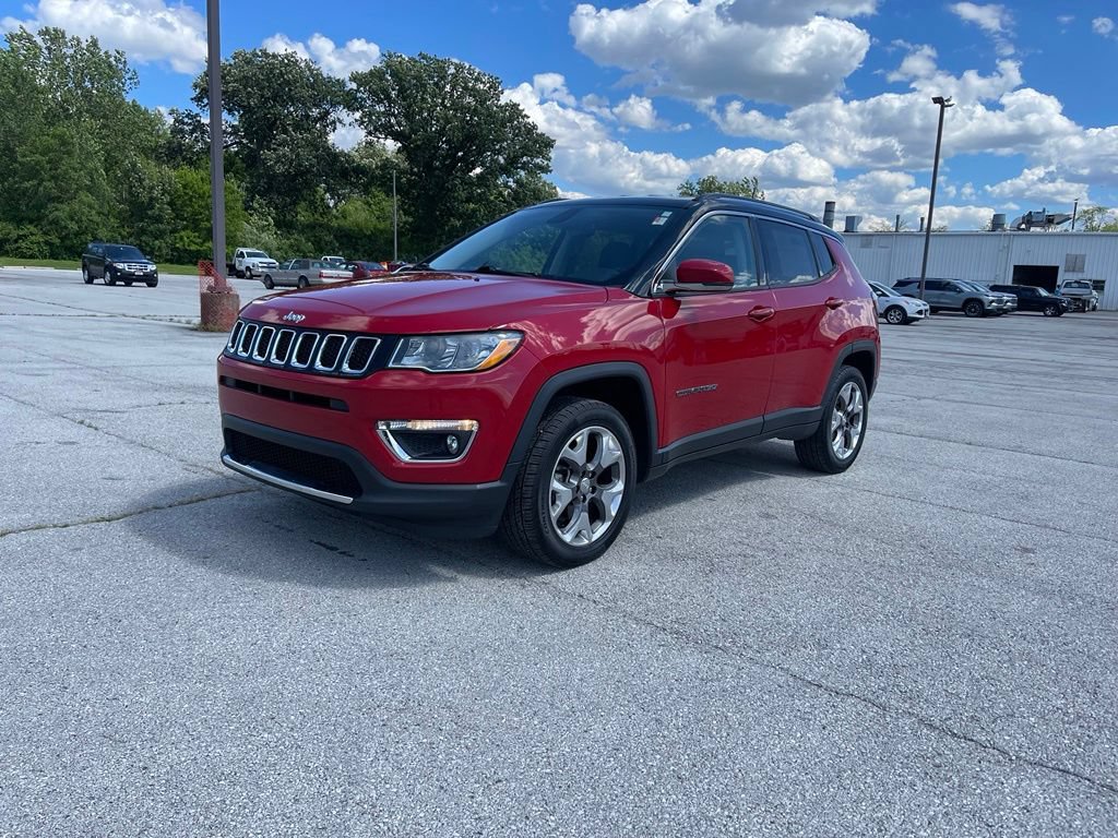Used 2020 Jeep Compass Limited w/ Rear Convenience Group AWD/4WD image 1