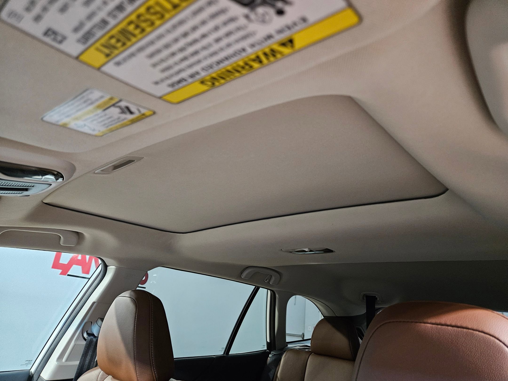 Used 2021 Subaru Outback Touring w/ Popular Package #2 image 26