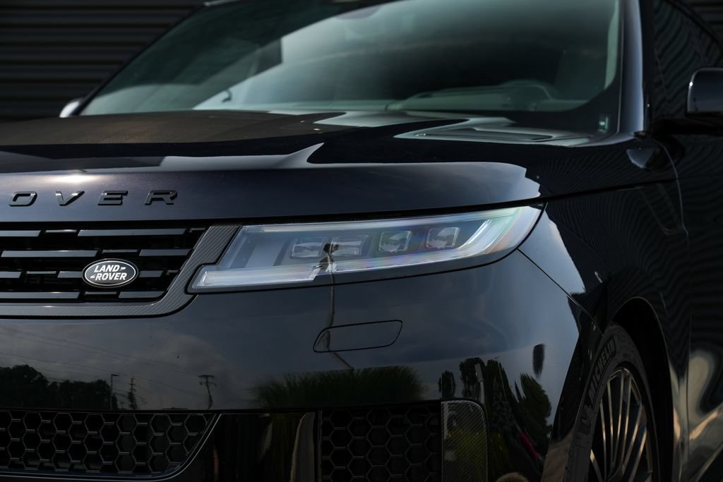 Used 2025 Land Rover Range Rover Sport SV Edition Two AWD/4WD image 7