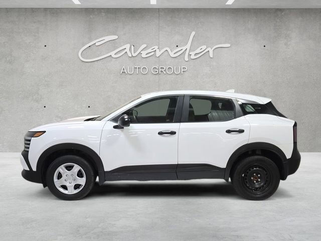 Used 2025 Nissan Kicks S image 13