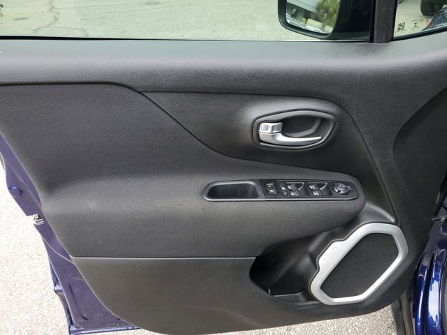 Used 2021 Jeep Renegade Latitude image 17