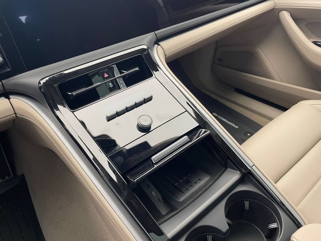 New 2026 Porsche Panamera 4 AWD/4WD image 12