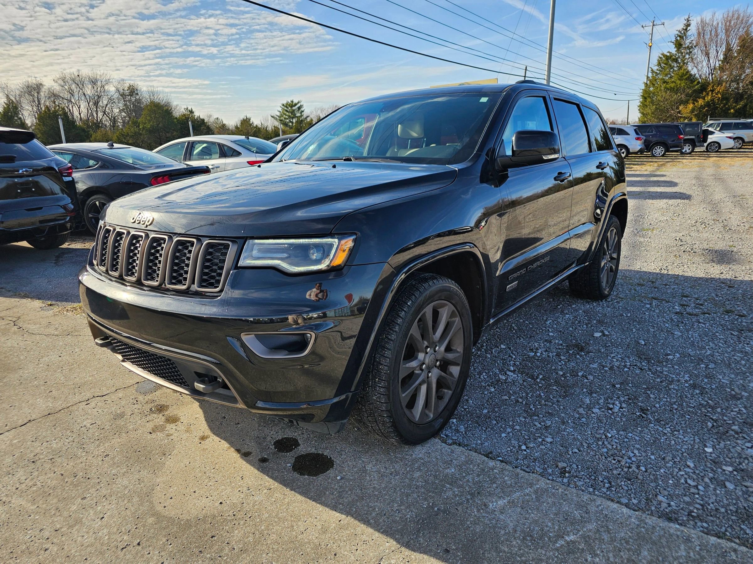 Used 2016 Jeep Grand Cherokee Limited 75th Anniversary image 2