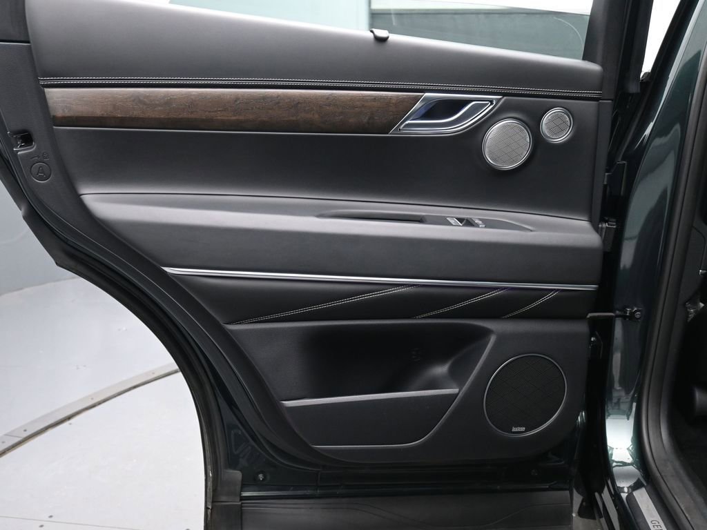 Used 2023 Genesis GV80 3.5T w/ Advanced Package image 19