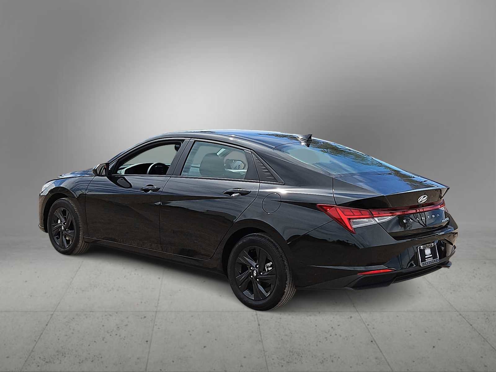 Certified 2023 Hyundai Elantra Blue FWD image 6