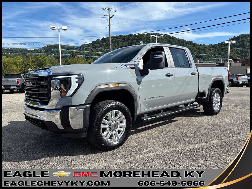 Used 2025 GMC Sierra 2500 Pro w/ 1SA Pro Safety Plus Package AWD/4WD image 1