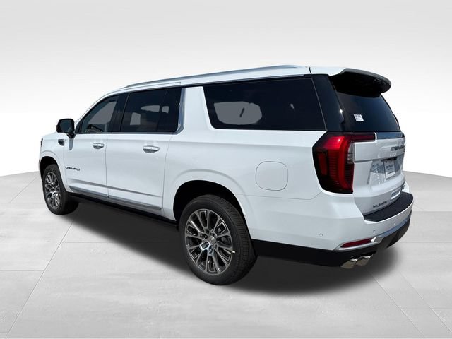 New 2026 GMC Yukon XL Denali w/ Denali Reserve Package AWD/4WD image 3