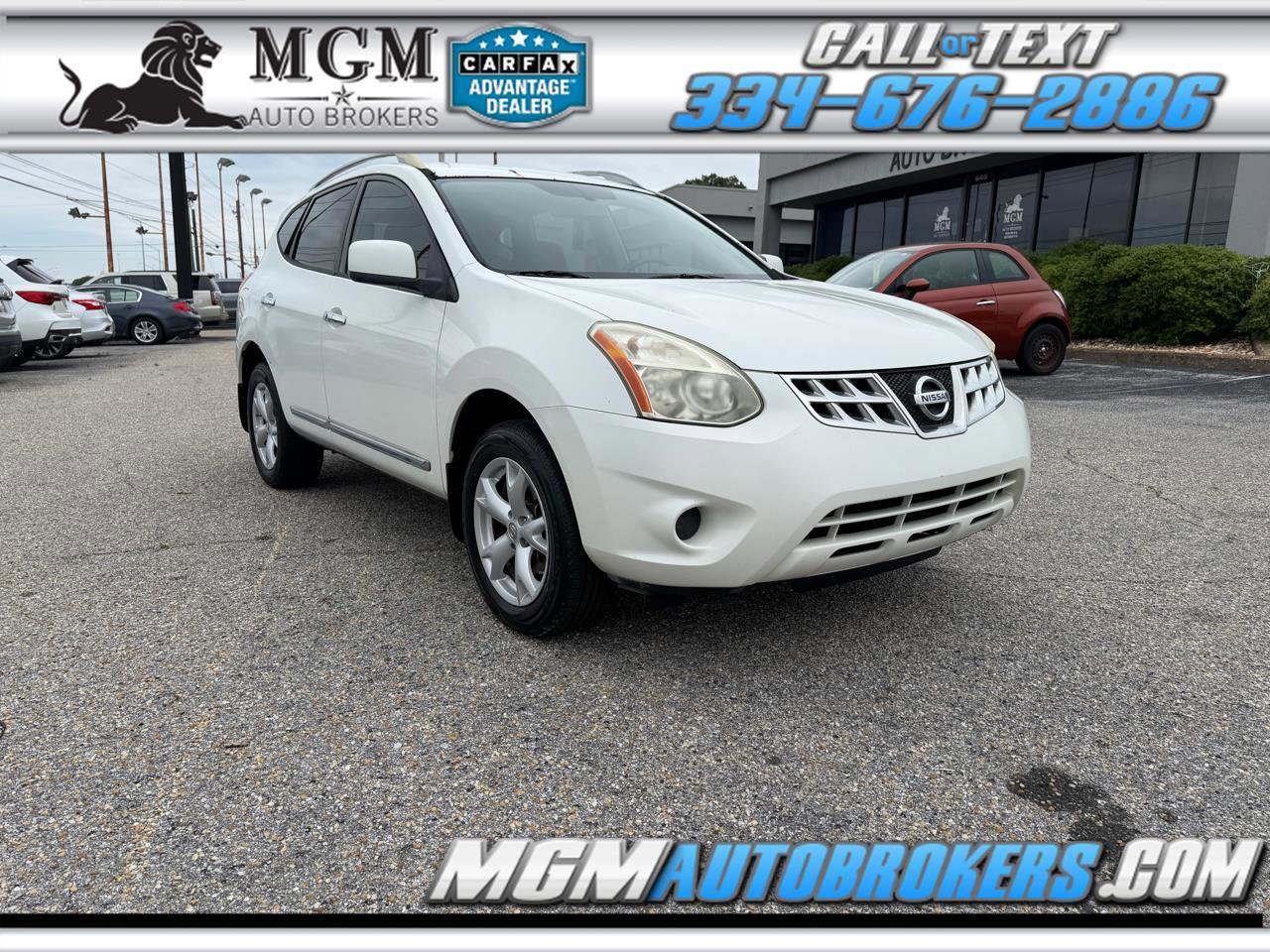 Used 2011 Nissan Rogue SV FWD image 1