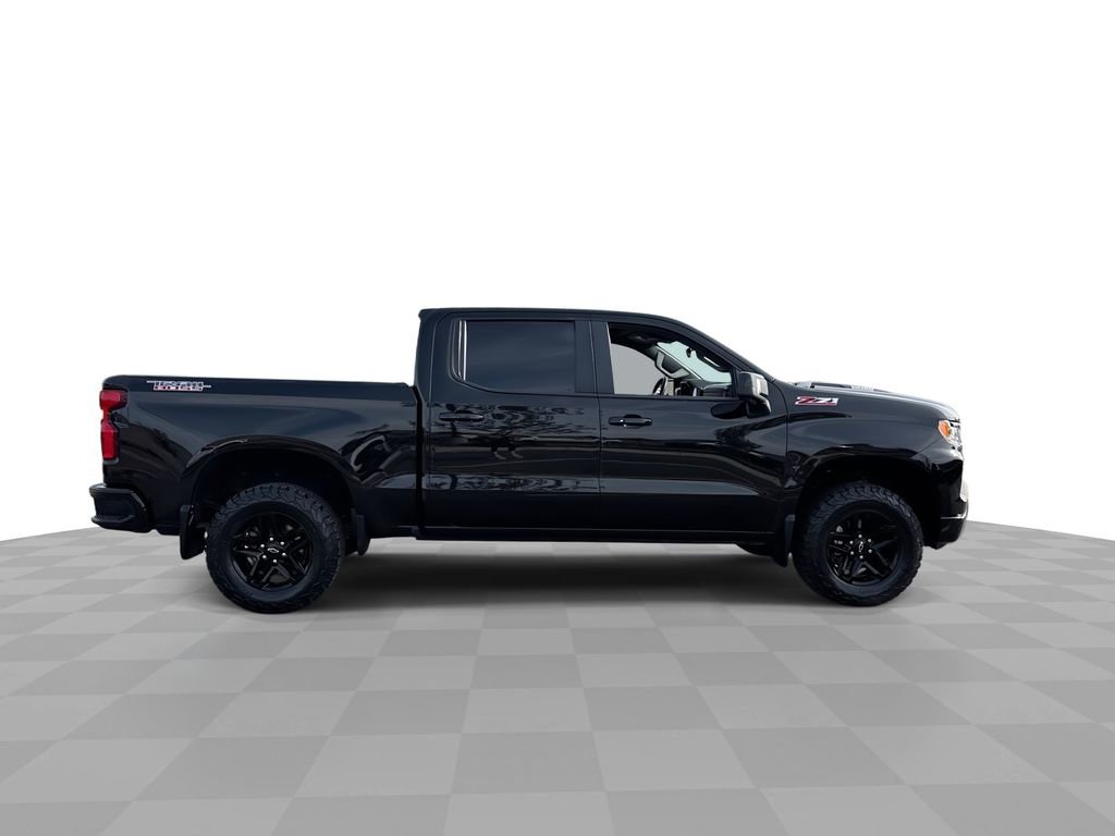 Used 2022 Chevrolet Silverado 1500 LT Trail Boss w/ LT Trail Boss Premium Package image 2