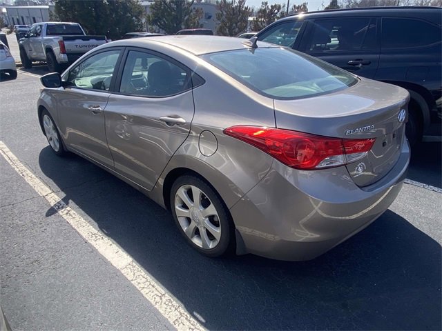Used 2013 Hyundai Elantra Limited w/ Technology Pkg image 4