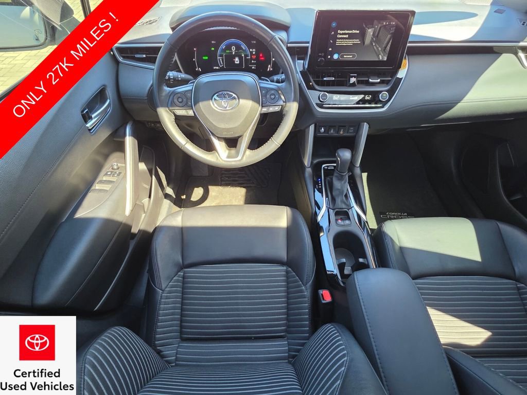 Used 2023 Toyota Corolla Cross XSE w/ Convenience Package image 6