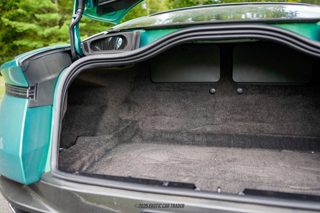Used 2025 Aston Martin DB12 Coupe image 71