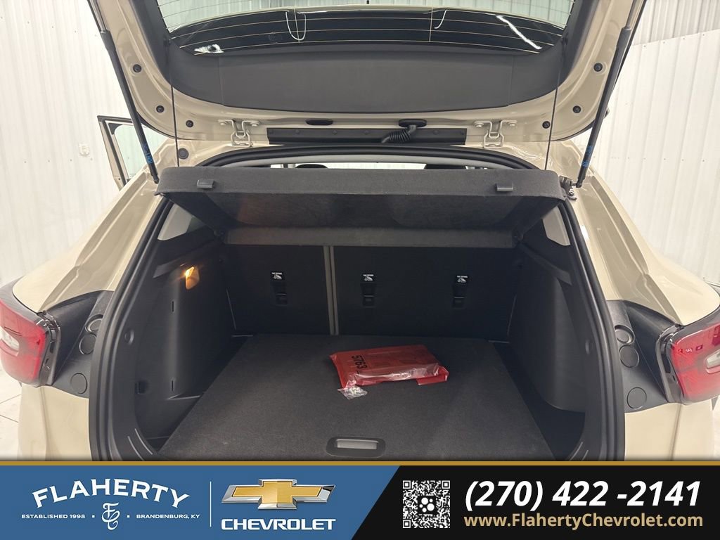 New 2026 Chevrolet Trax ACTIV w/ Driver Confidence Package image 18