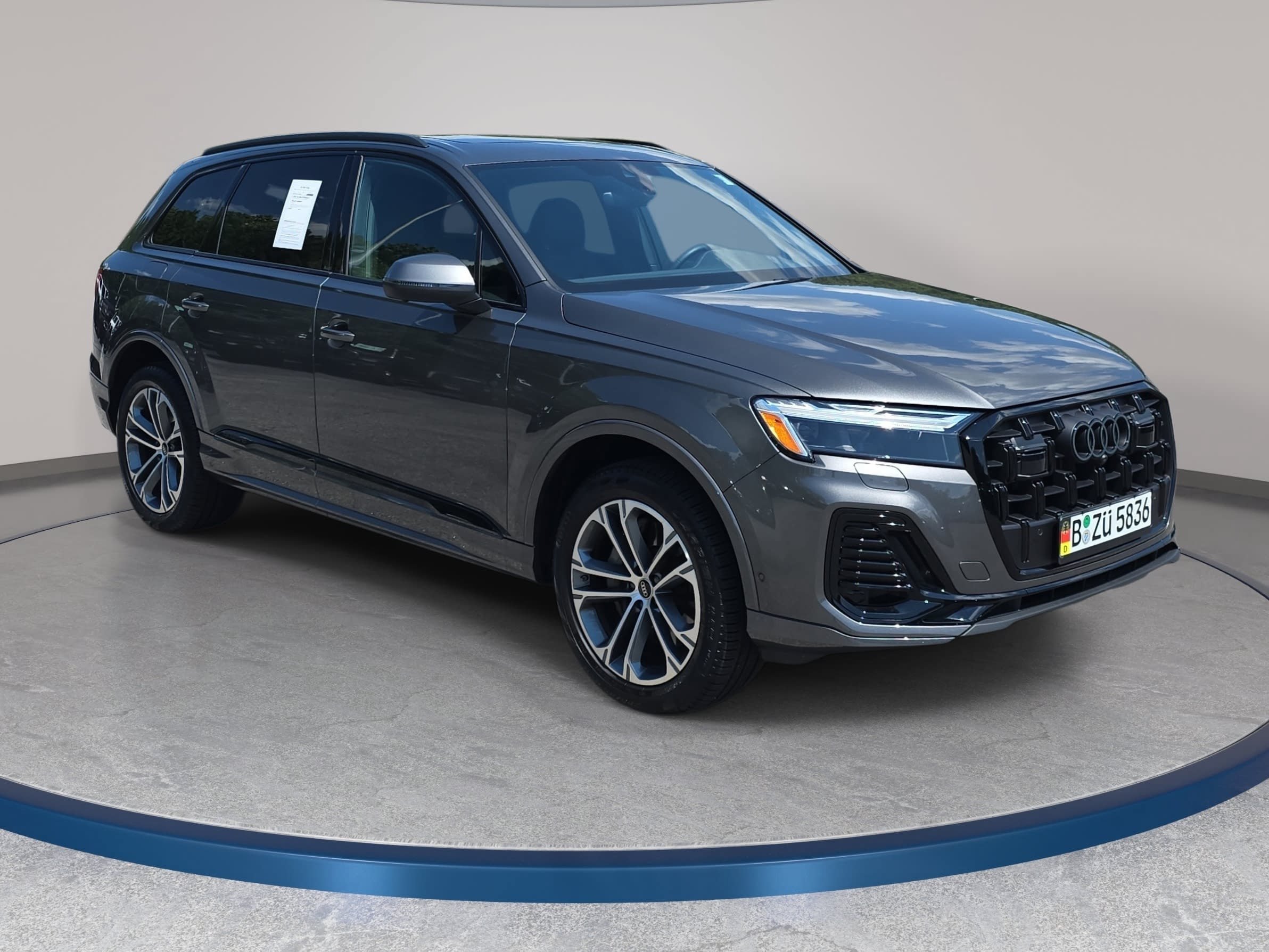 Used 2025 Audi Q7 2.0T Premium Plus AWD/4WD image 3