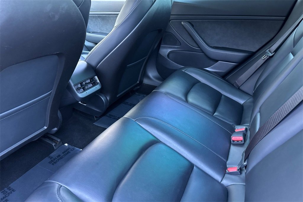 Used 2020 Tesla Model 3 Standard image 12