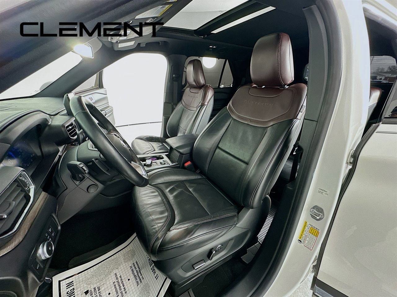 Certified 2020 Ford Explorer Platinum w/ Premium Technology Package image 31