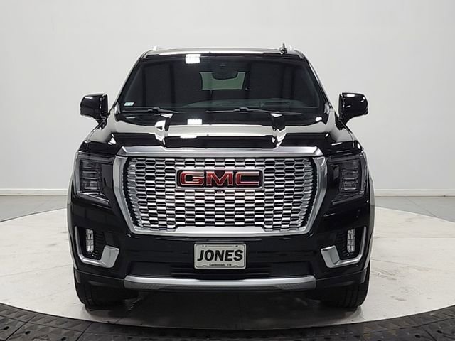 Used 2021 GMC Yukon Denali w/ Advanced Technology Package AWD/4WD image 2