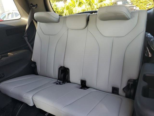 Used 2025 Hyundai Palisade SEL image 20