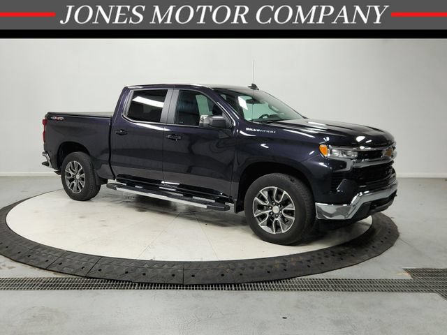 Used 2024 Chevrolet Silverado 1500 LT AWD/4WD image 1