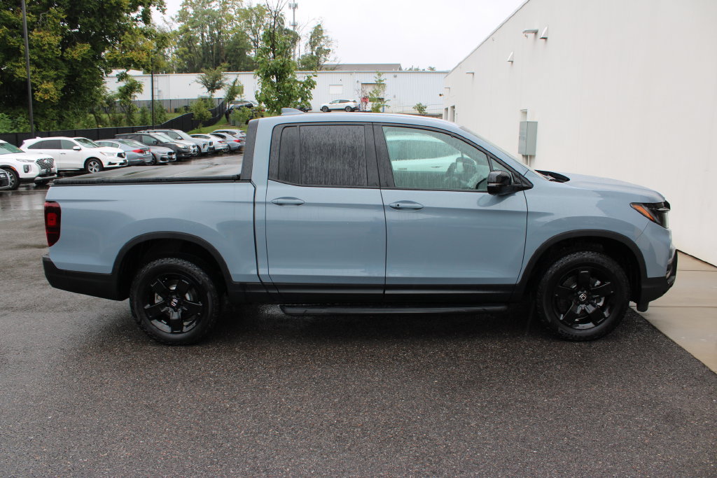 Used 2026 Honda Ridgeline Black Edition image 32