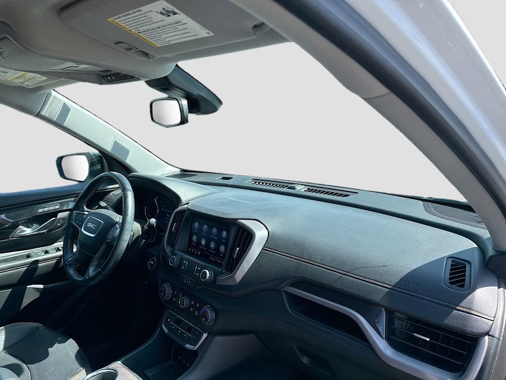 Used 2024 GMC Terrain AT4 image 20