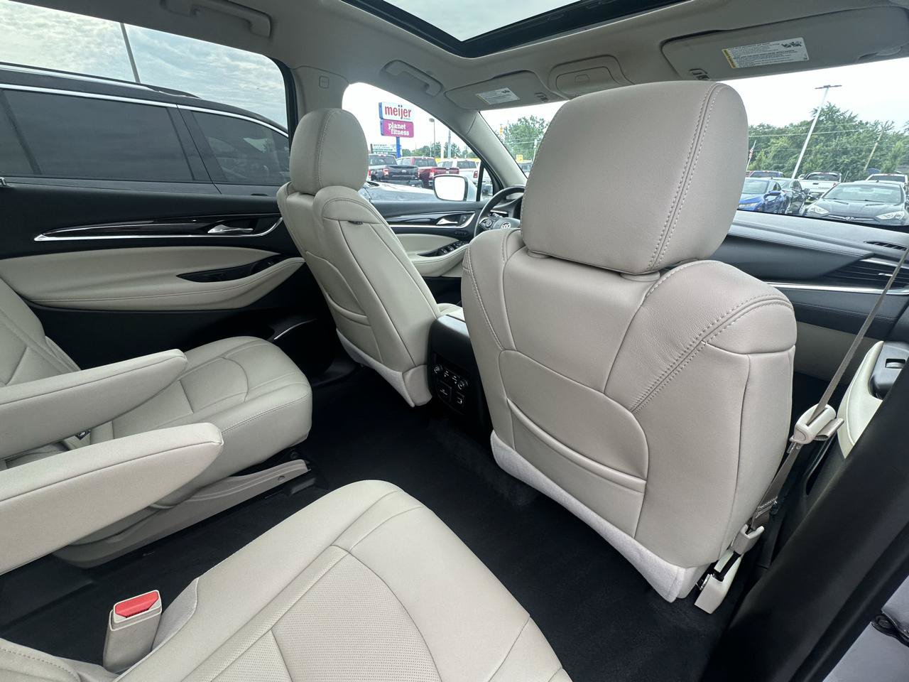 Used 2021 Buick Enclave Premium w/ Sun and Sites Package FWD image 33