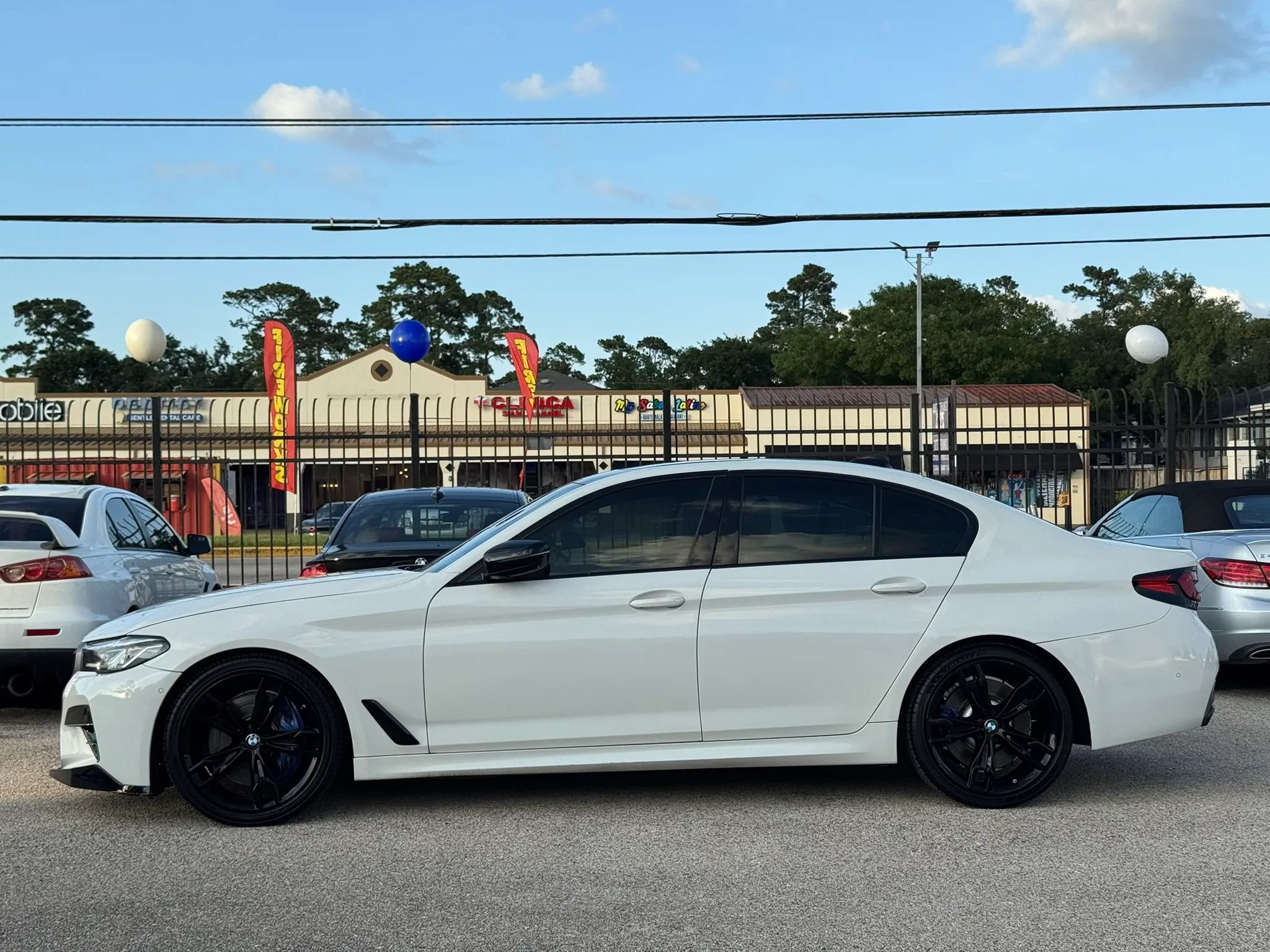 Used 2021 BMW M550i xDrive w/ Executive Package AWD/4WD image 10