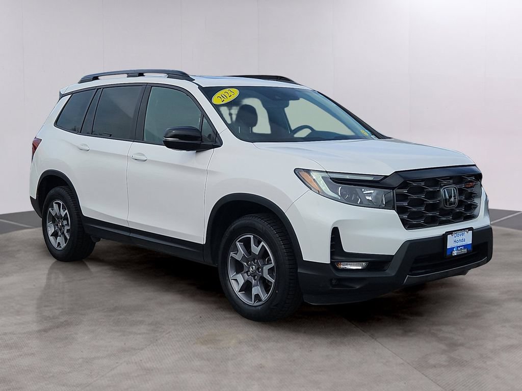 Certified 2023 Honda Passport TrailSport image 3