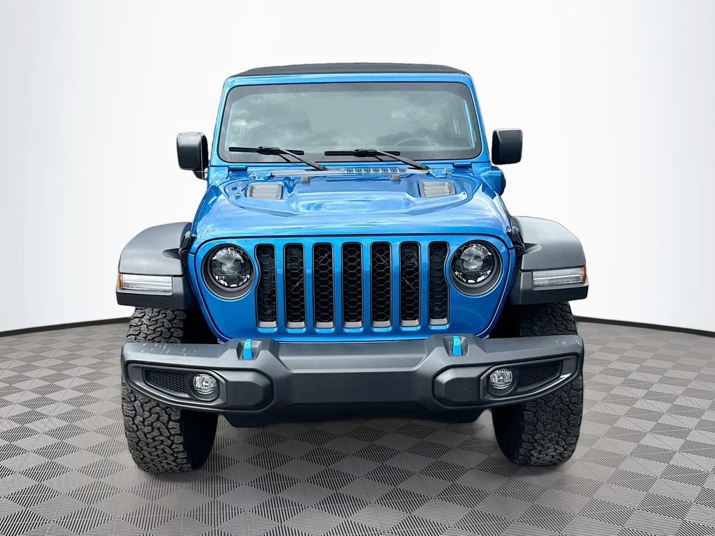 Used 2023 Jeep Wrangler Unlimited Rubicon 4xe w/ Cold Weather Group AWD/4WD image 2