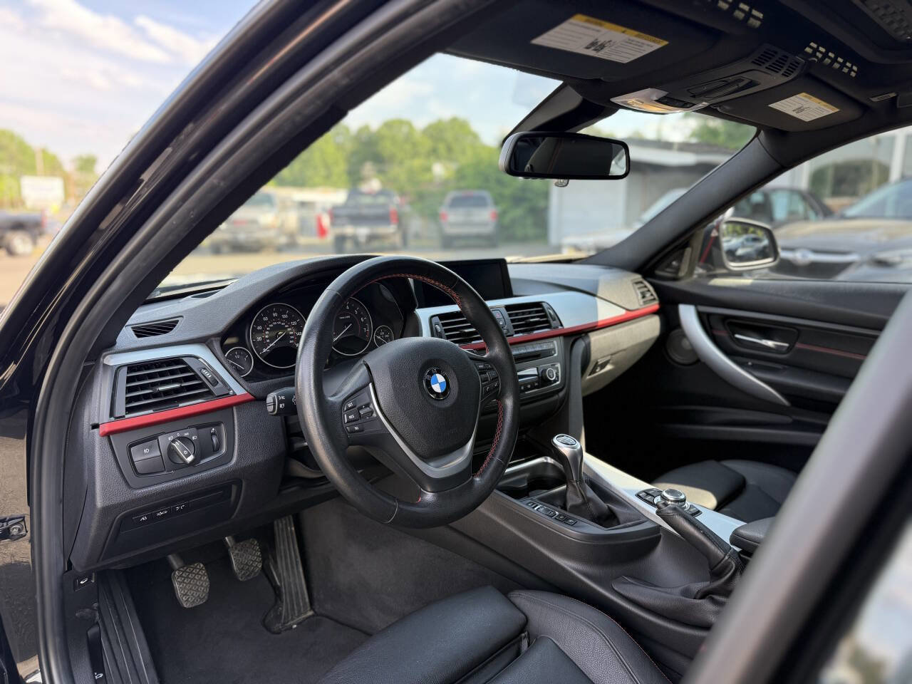 Used 2012 BMW 335i Sedan RWD image 10